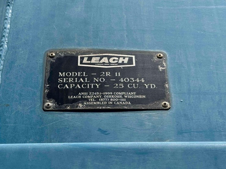 2006-sterling-l7500-image-11