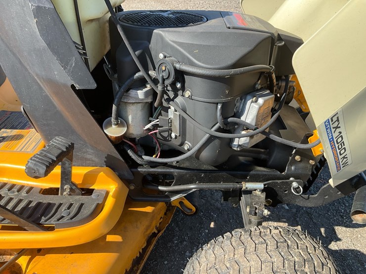 cub-cadet-1050-image-21