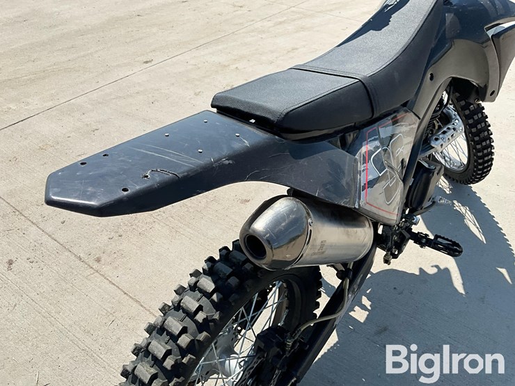 2022-zhejiang-apollo-250rx-dirt-bike-image-15