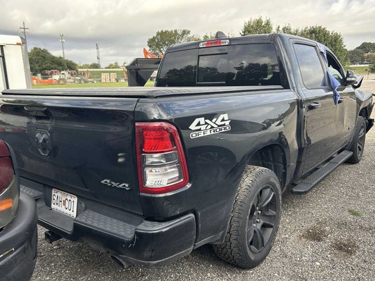 2020-dodge-ram-1500-image-4