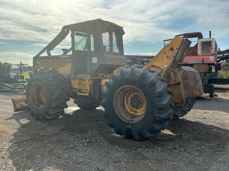 deere-640g-image-3