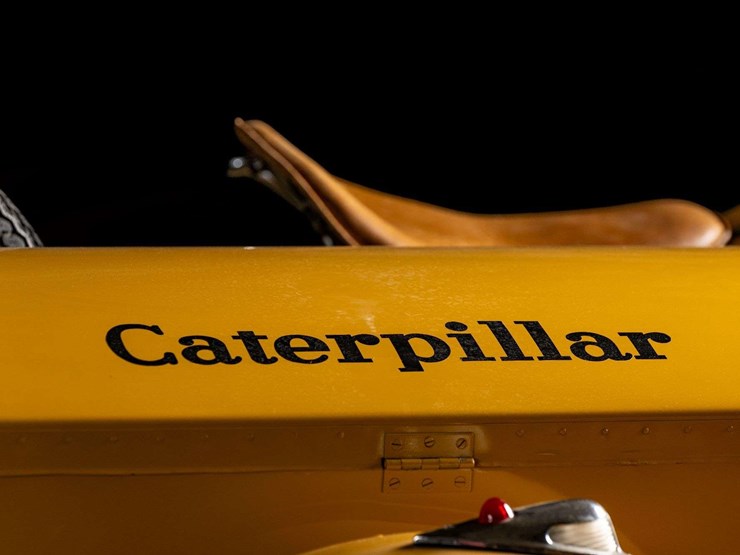 1938-harley-davidson-caterpillar-package-van-tribute-image-45