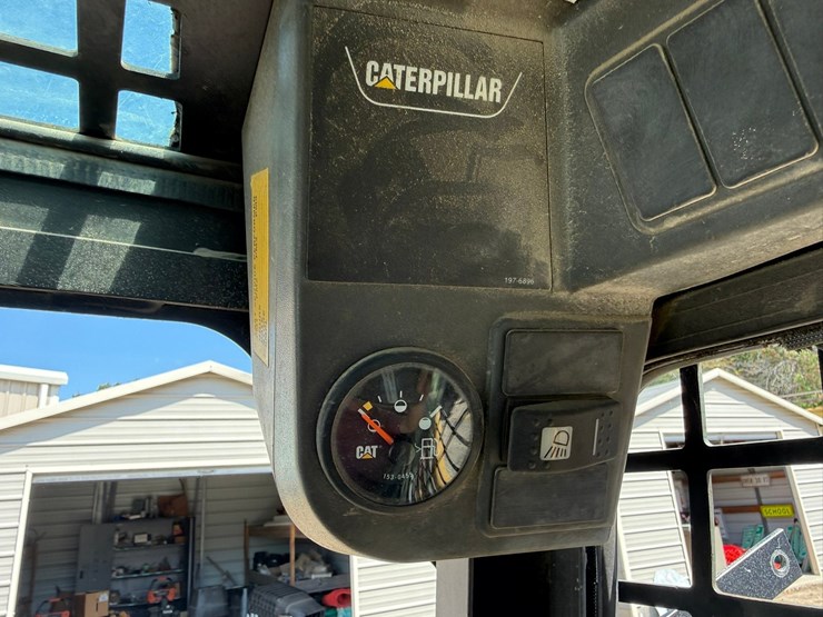 2003-caterpillar-262-image-34