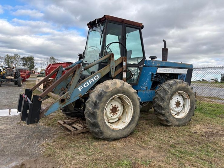 ford-tractor-image-2
