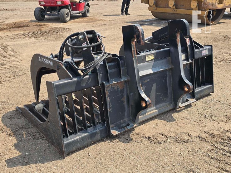 caterpillar-910-image-4
