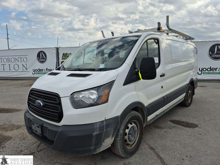 2018-ford-transit-image-1