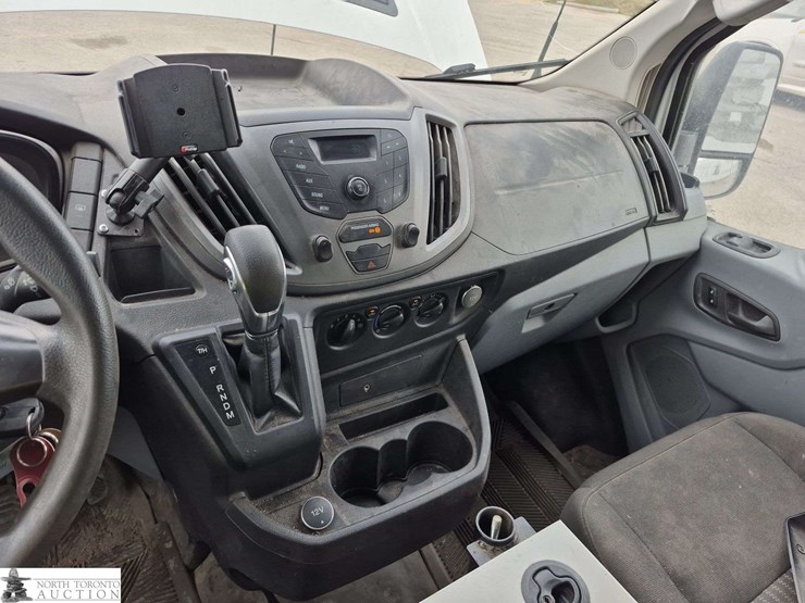 2018-ford-transit-image-12