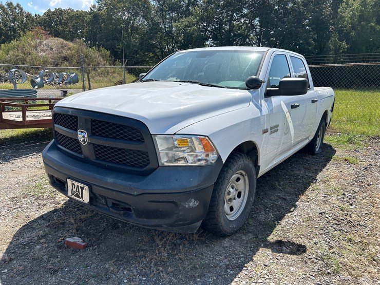 2014-dodge-1500-image-1