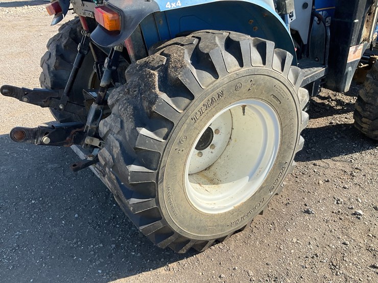 2010-new-holland-boomer-50-image-21