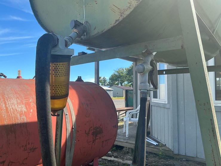 #183-•-elevated-fuel-storage-tank-on-stand-image-4