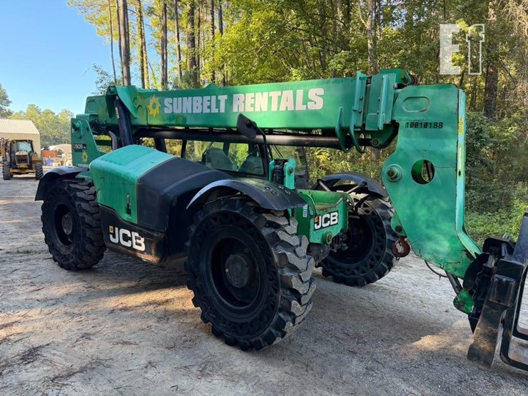 2018-jcb-509-42-image-3