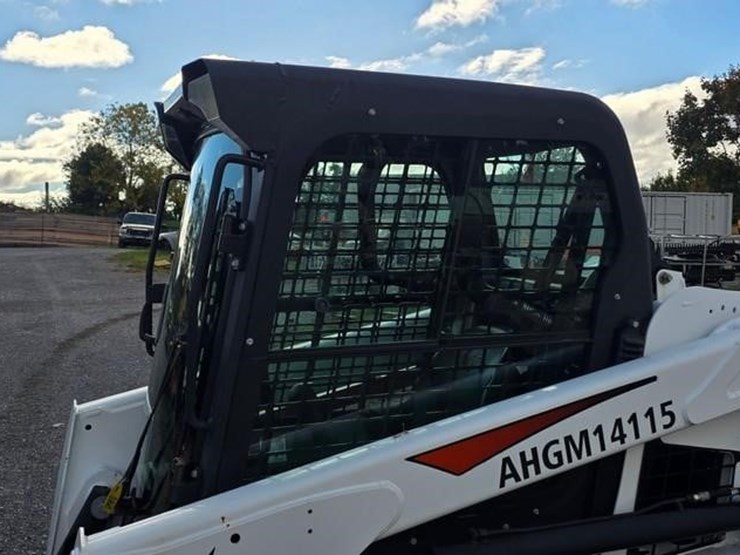 2018-bobcat-s550-image-31