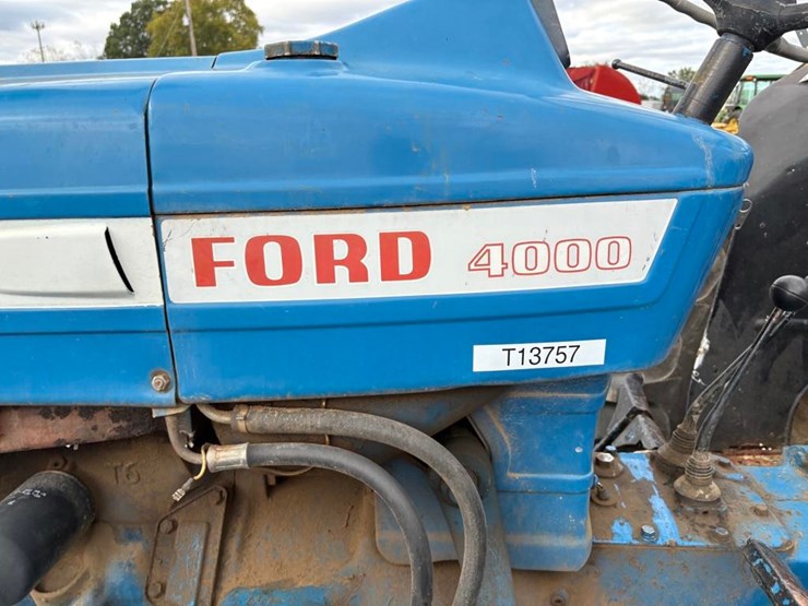 ford-4000-image-14