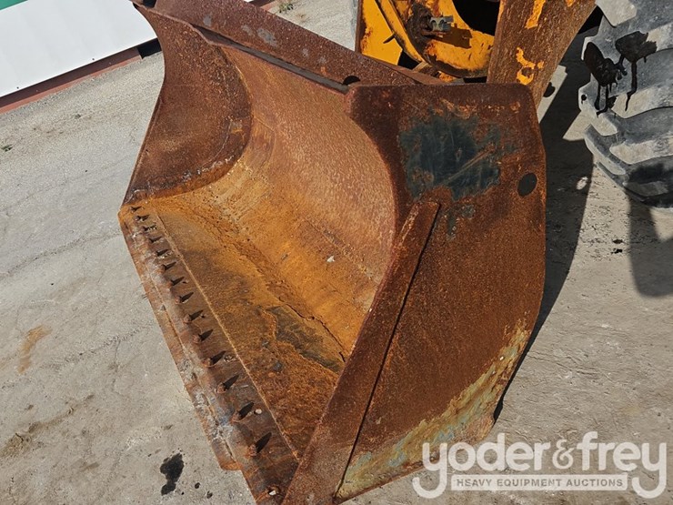 jcb-407b-image-12