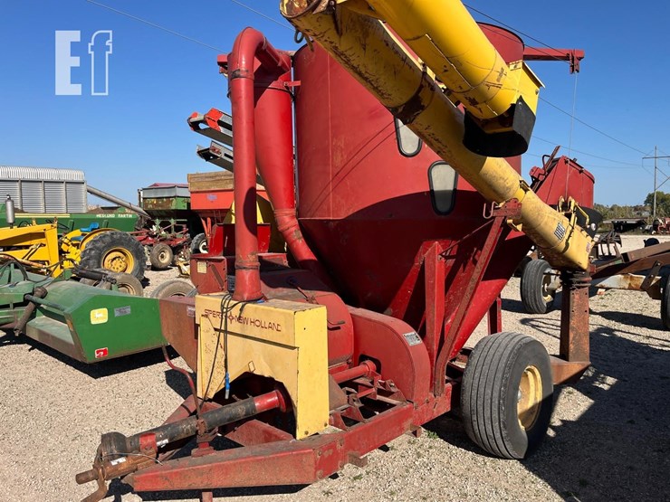 new-holland-355-image-1
