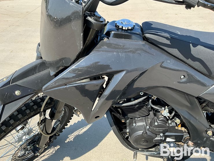 2022-zhejiang-apollo-250rx-dirt-bike-image-9