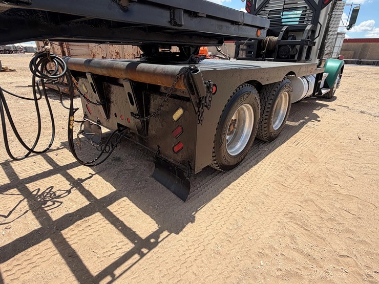 2007-kenworth-w900-image-6