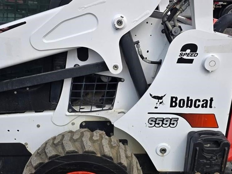 2019-bobcat-s595-image-24