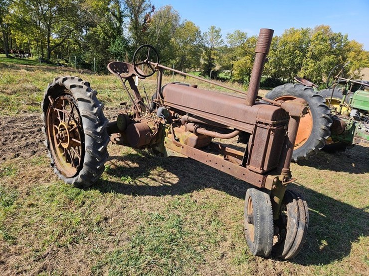 john-deere-model-b-image-7