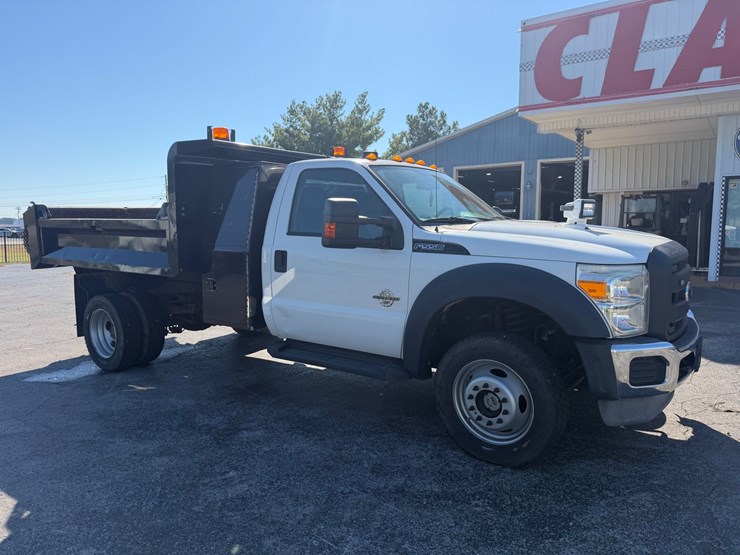 2014-ford-f550-image-3