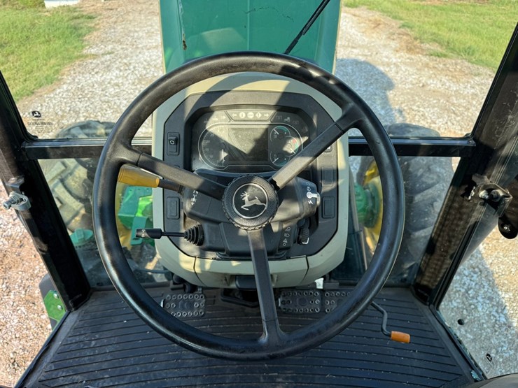 2019-john-deere-5090e-image-75