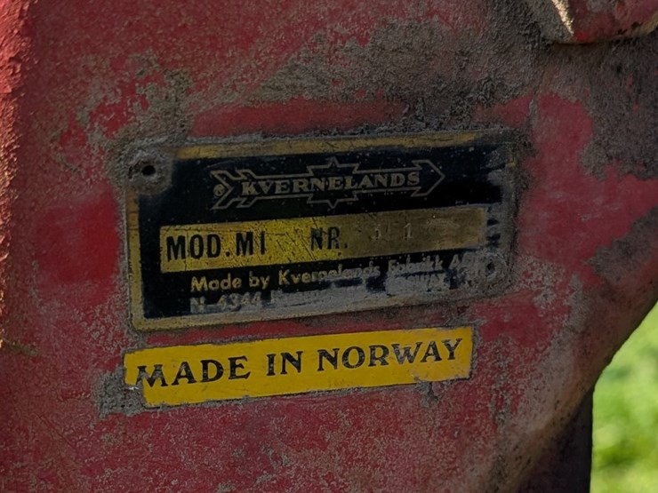 #4061-•-kverneland-3-bottom-plow-image-13