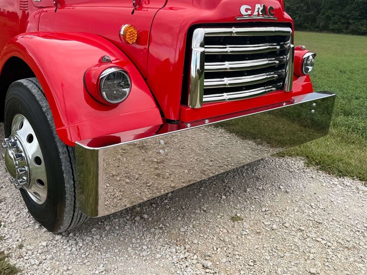 1953-gmc-630-event-truck-image-30
