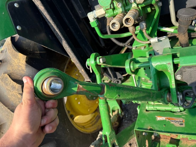 2019-john-deere-5090e-image-27