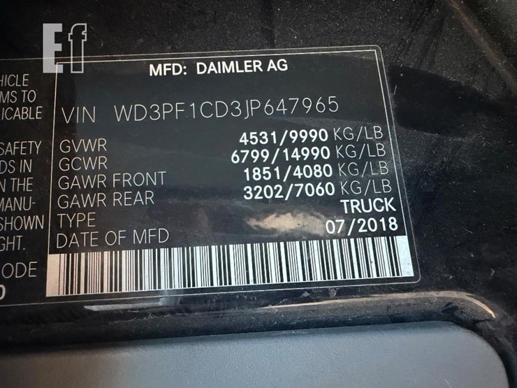 2018-mercedes-benz-sprinter-3500-image-25