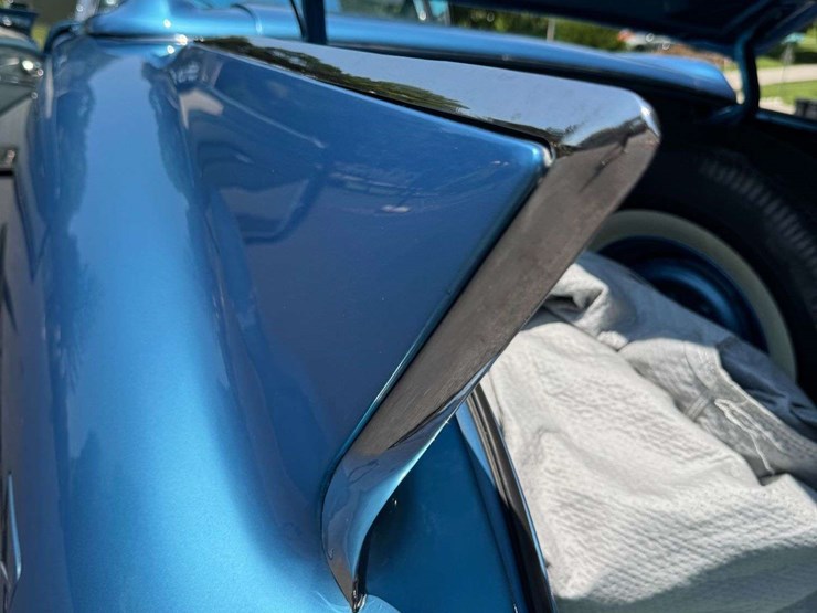 1957-cadillac-series-62-eldorado-biarritz-convertible-image-23
