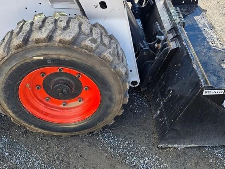 2023-bobcat-s740-image-8