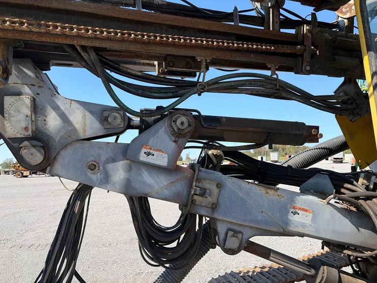 2011-atlas-copco-ecm660-iv-image-4
