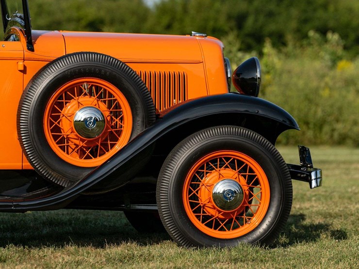 1933-ford-v8-roadster-pickup-image-5