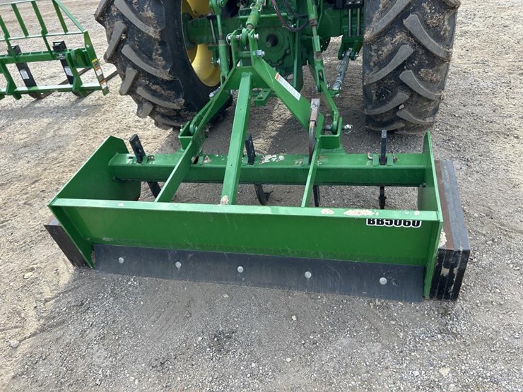 john-deere-5050e-image-22