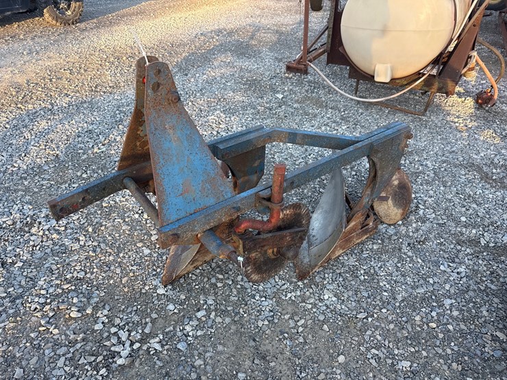 ford-101-image-2
