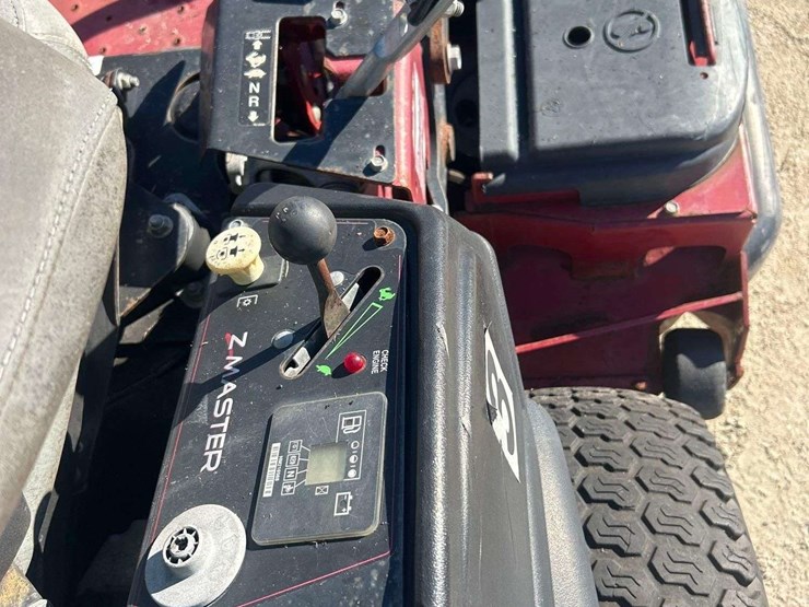 toro-z-master-5000-series-60in-zero-turn-commercial-mower-image-12