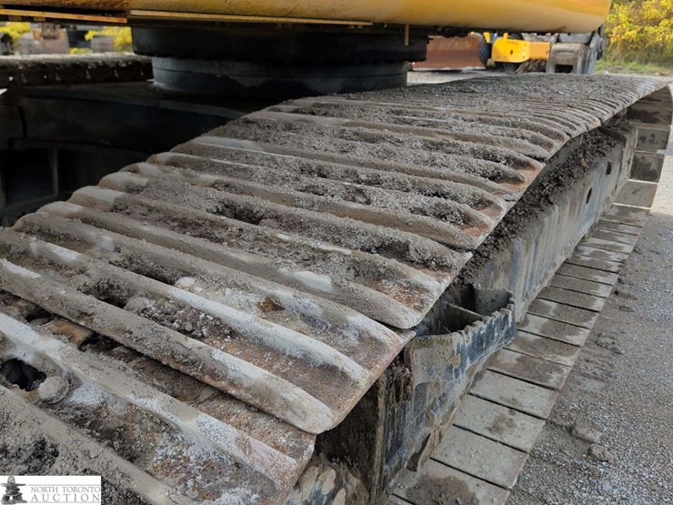 2010-john-deere-450-image-30