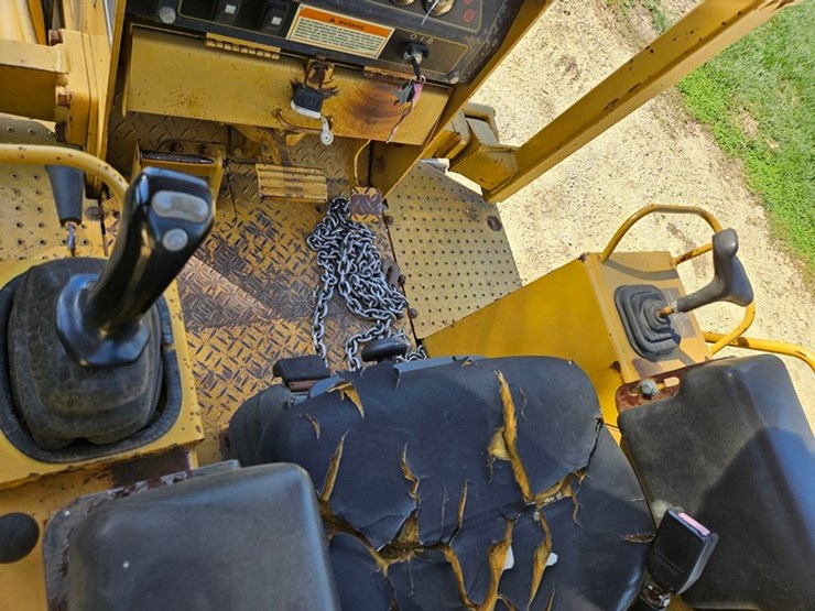 caterpillar-d3c-image-34