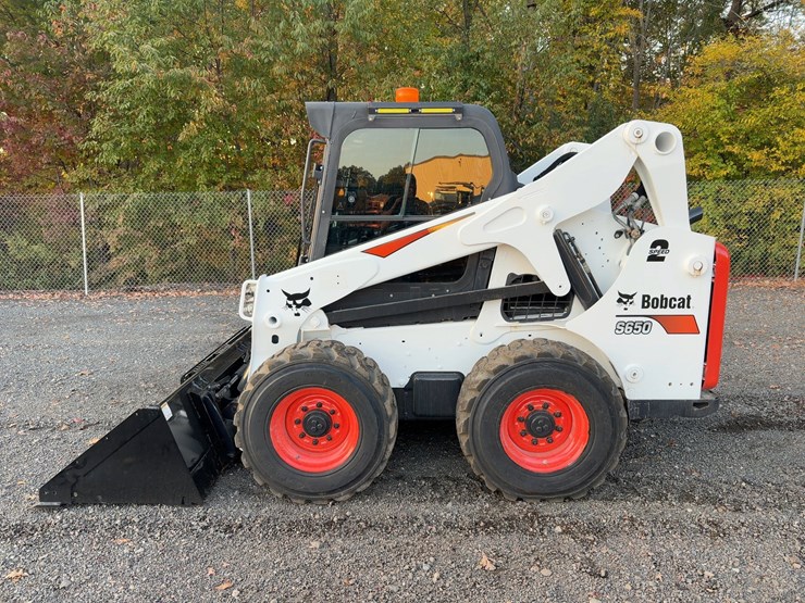 2019-bobcat-s650-image-2
