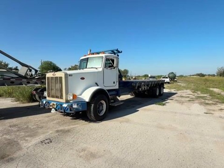 1990-peterbilt-357-image-1