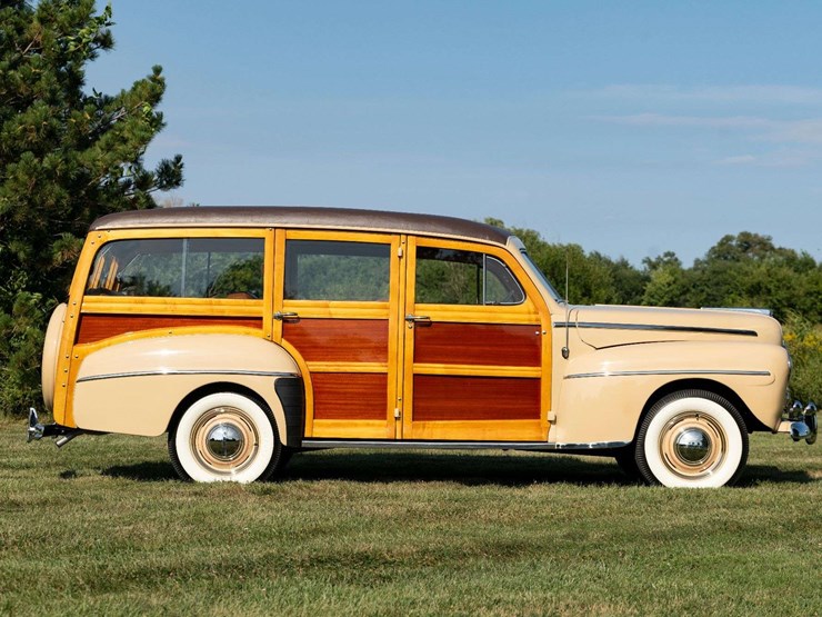 1947-ford-super-deluxe-woody-wagon-image-86