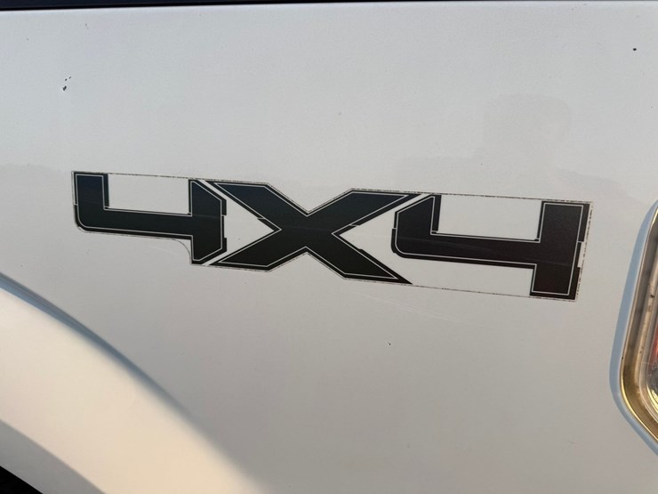 2014-ford-f150-image-26