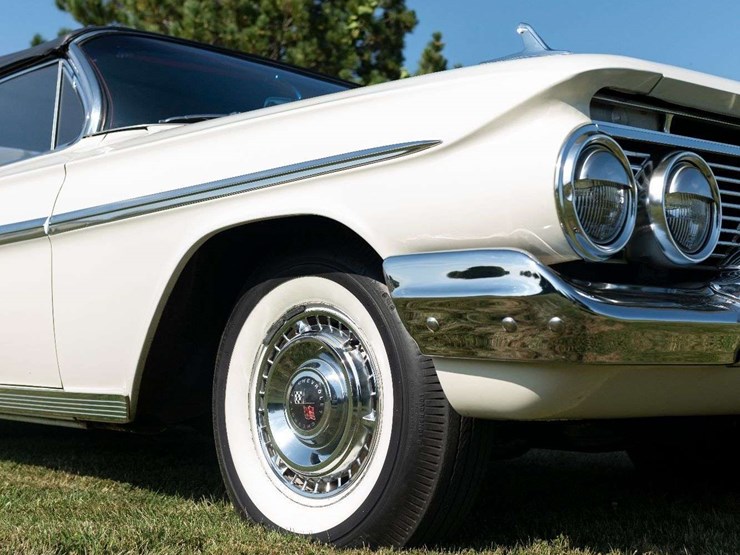 1961-chevrolet-impala-convertible-unrestored-original-image-34