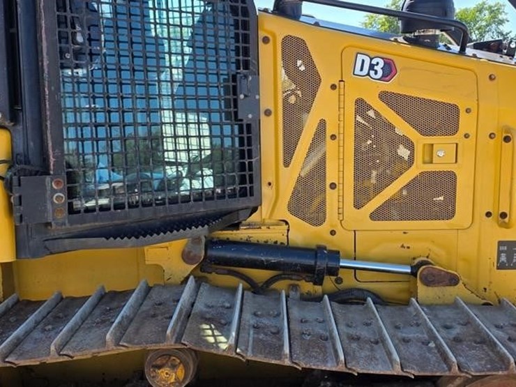 2021-caterpillar-d3-image-35
