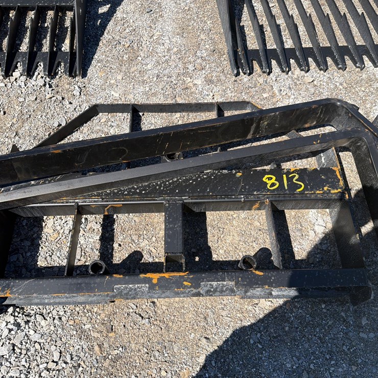 #813 • PABREAK 60” Skid Steer Pallet Forks