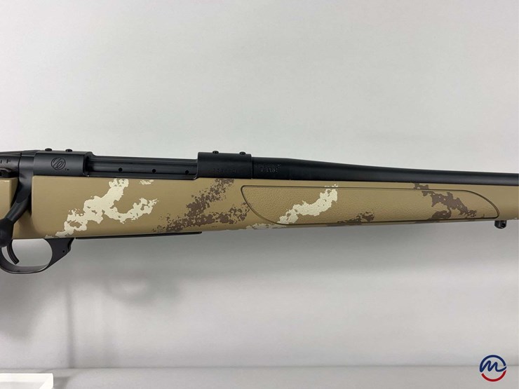 japan-howa/-weatherby-vanguard-7-prc-bolt-action-rifle-sn#-vb386601,-manual,-flash-hider,-in-original-box-image-11