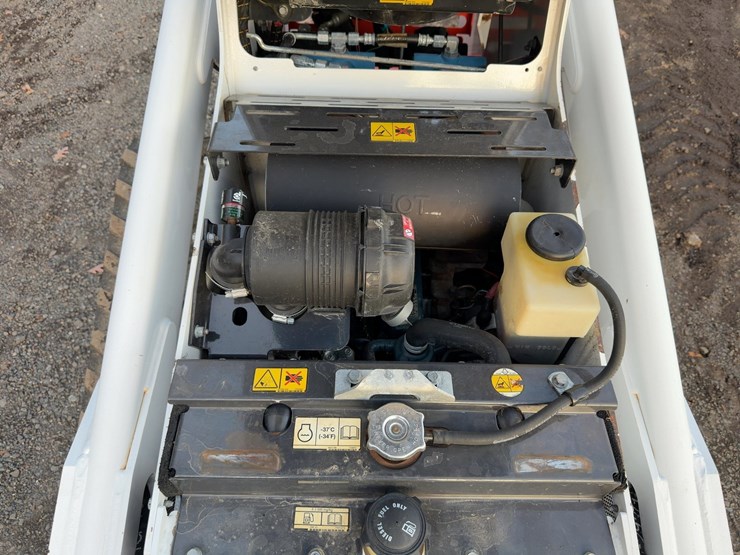 2023-bobcat-mt100-image-11