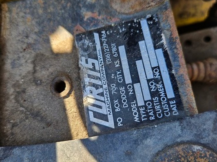 john-deere-46-image-11