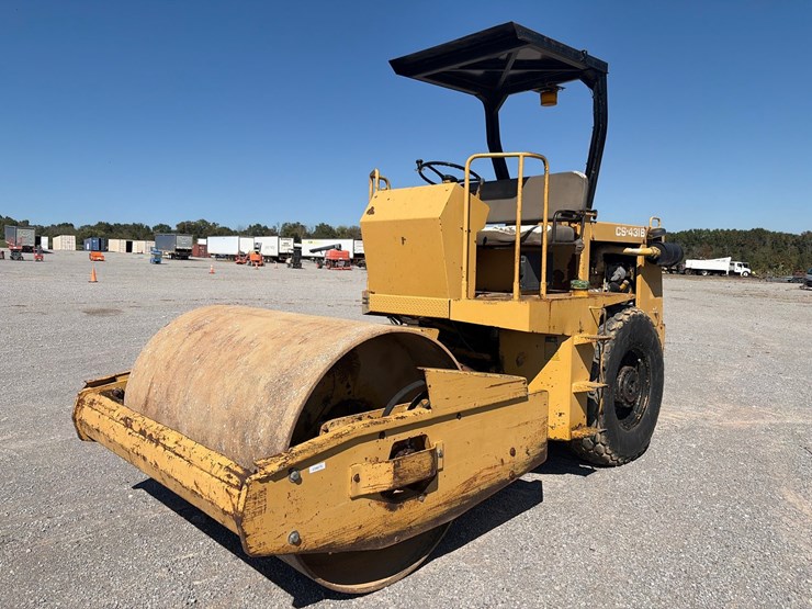 caterpillar-cs-431b-image-1