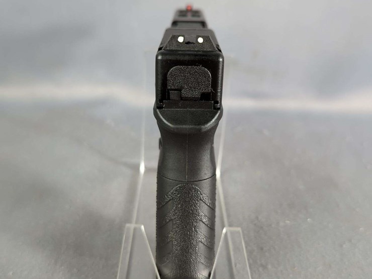 adler-arms/-okdal-arms-ad-9-9x19-pistol-sn#-th715-24u01789,-2-total-mags,-backstraps,-nylon-holster,-manual,-in-original-hard-case-image-6
